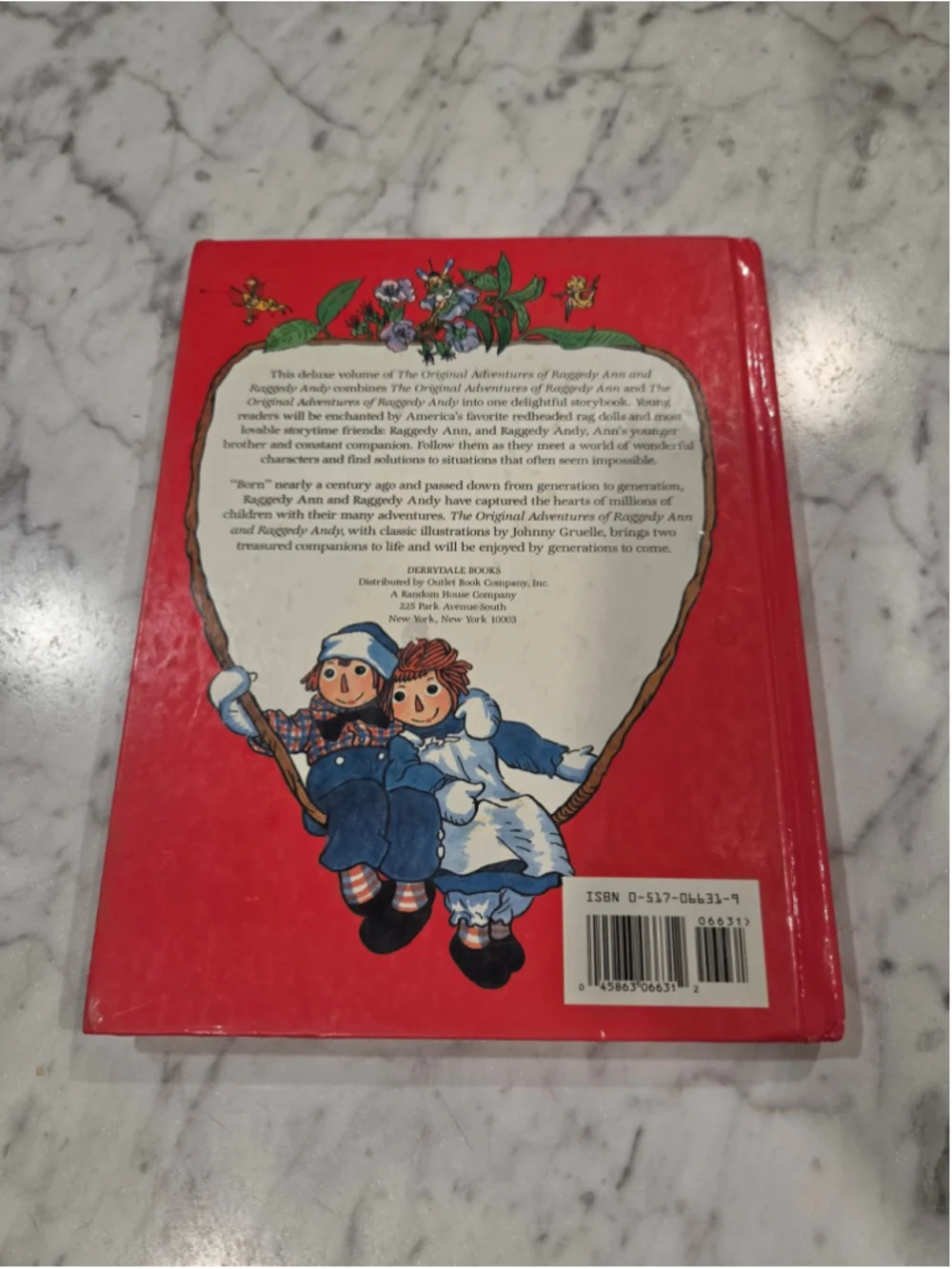 Vintage Green Tiger Press Raggedy Ann & Andy Hardcover Book Red Blue One Size